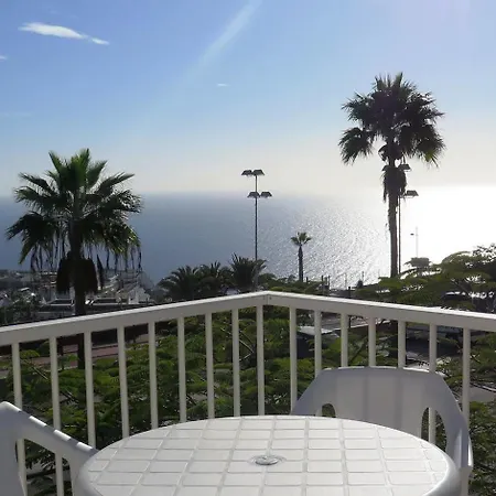 Lara Apts. Hotel 2*