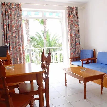 Lara Apts. Hotel
